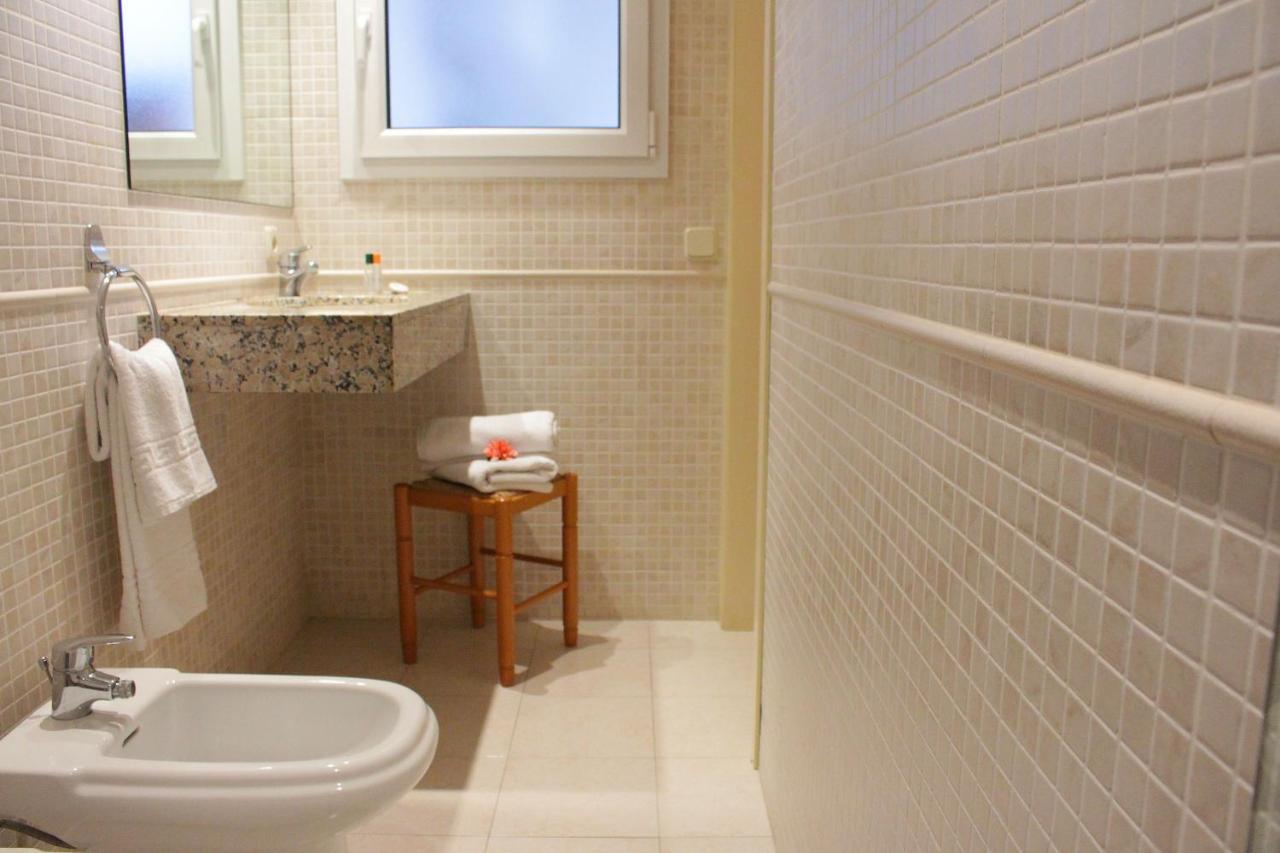 Apartaments Tamariu Exteriör bild