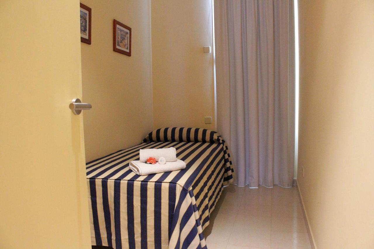 Apartaments Tamariu Exteriör bild